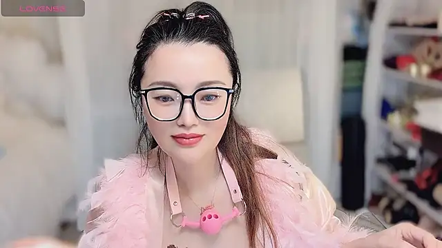 Amaya-yooo-36D live sex cam