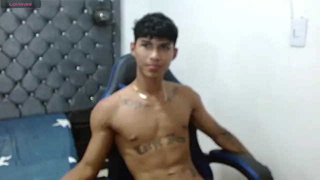 luka_big18 live sex cam