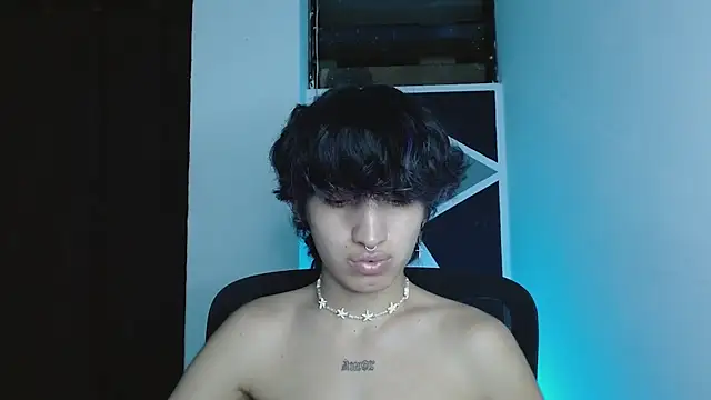 littlextreme live sex cam