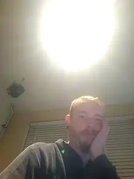 piercingpik live sex cam