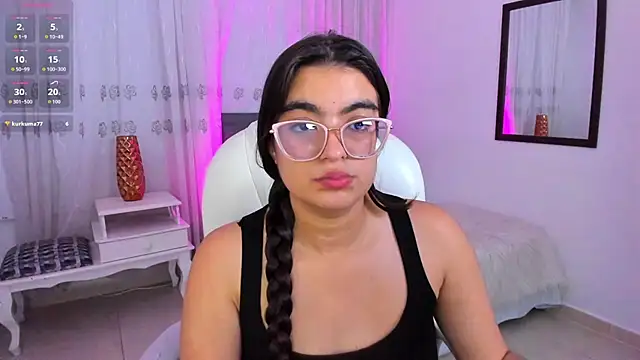 Luna_Jonnes1's cam snapshot