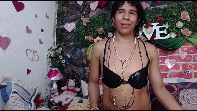 DesireDirtyTS__ live sex cam