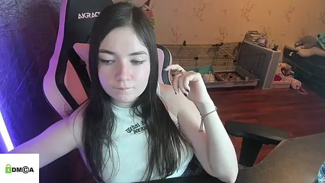 Crazy_forest_fairy's cam snapshot