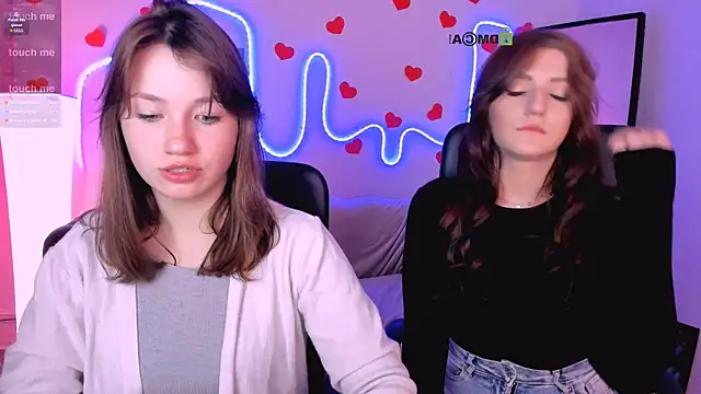 catherine_kitty's cam snapshot