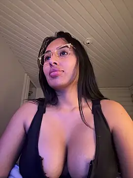 Anily_Lovely's cam snapshot