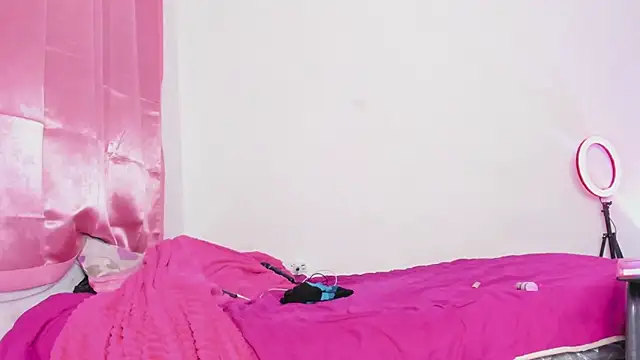 NxyChloe's cam snapshot