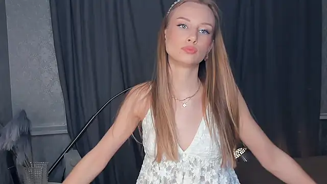 CarmenLipkin's cam snapshot