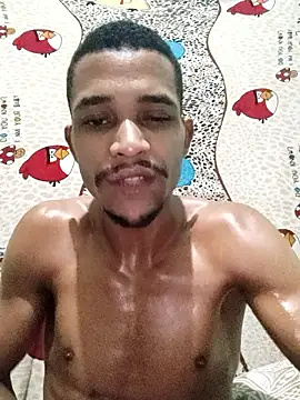 LATREL22ctmtrs live sex cam