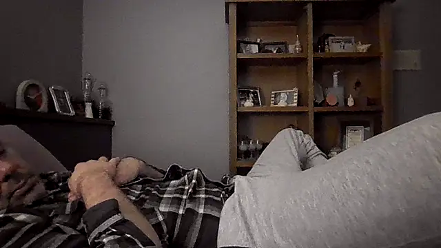 chrisw8140's cam snapshot