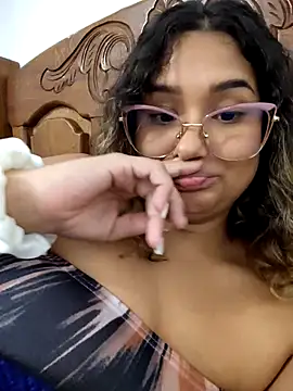 BrendaGirs's cam snapshot