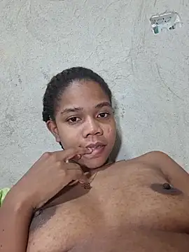 Luciia_cute live sex cam