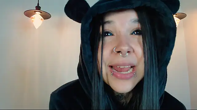 alien_eyes09's cam snapshot