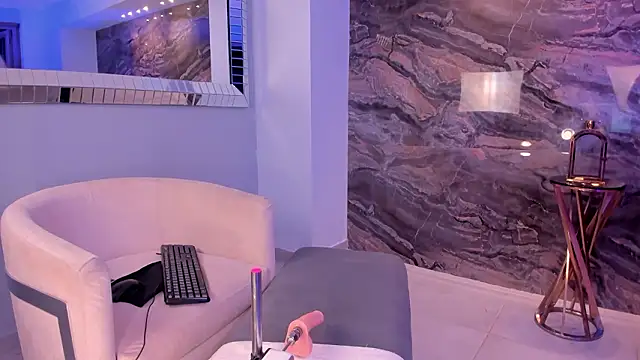 SophieBarnett's cam snapshot