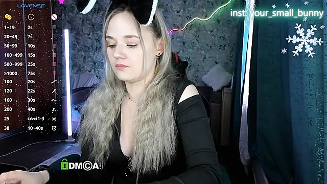 Your_small_bunny's cam snapshot