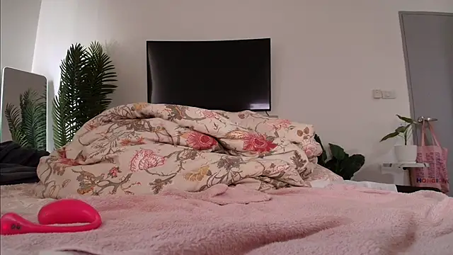 juicyshow_ live sex cam