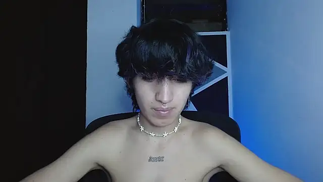 littlextreme live sex cam