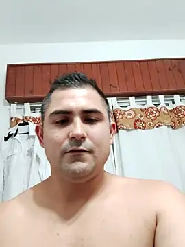 Bradd_32 live sex cam