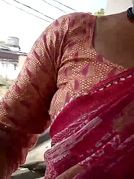 monu_bhabi's cam snapshot