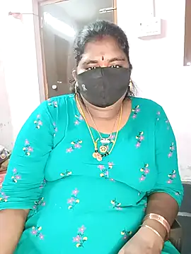 sirisha__9's cam snapshot