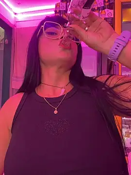 Hot_beauty__ live sex cam