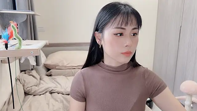 BabyOneDaily's cam snapshot