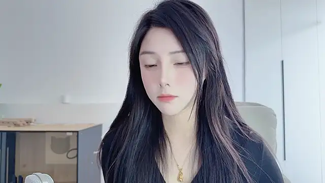 HaagenDazs_'s cam snapshot