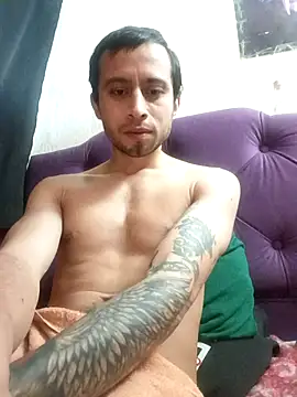 Addicted_toyour_vagina live sex cam