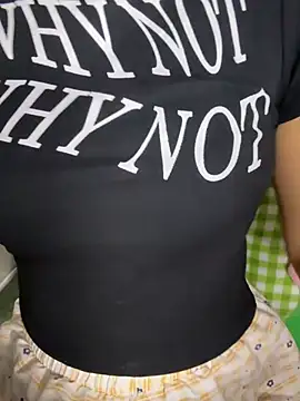 -KathySweet-'s cam snapshot