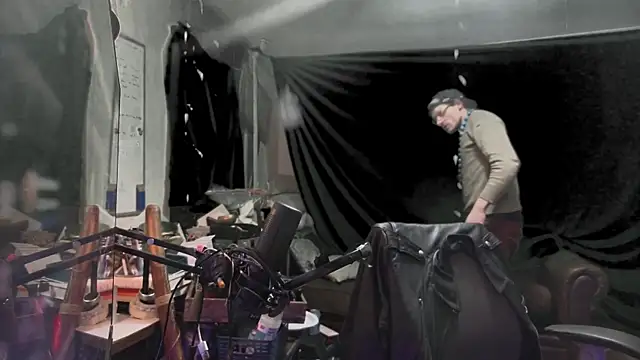 MasterDaddyCool live sex cam