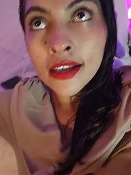 Fox_Roxxan's cam snapshot