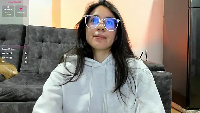 emmadiaz1's cam snapshot