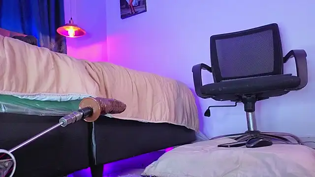 Cleo_luna live sex cam