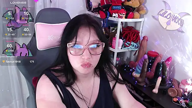 LiloMoon69 live sex cam