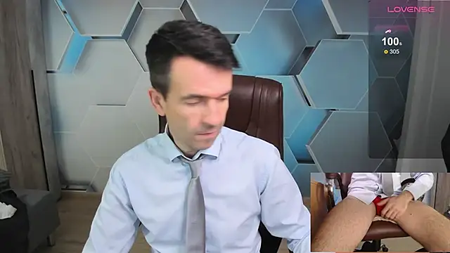 SteveTiger live sex cam