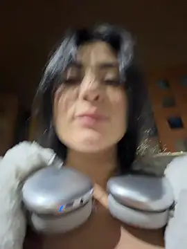 fiorella_paris live sex cam