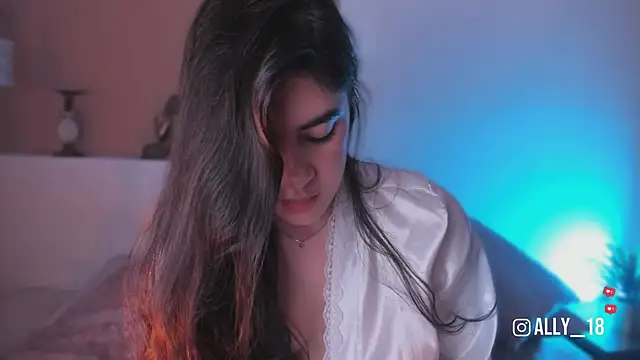 Ally_addams live sex cam
