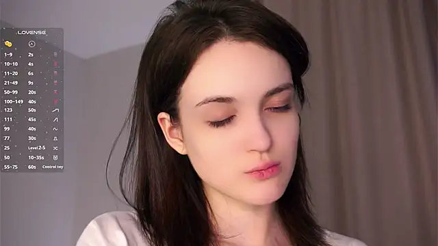 EffieHenri live sex cam