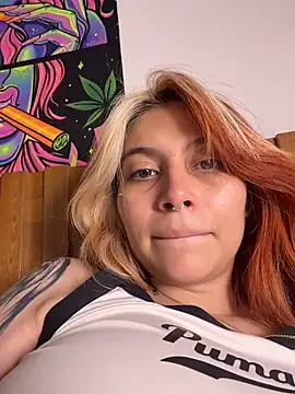 YunoRose_'s cam snapshot