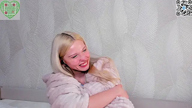 CherrylHolme live sex cam