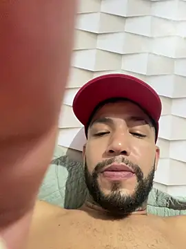 rolanelassss's cam snapshot