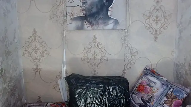 Kerly_Doll live sex cam