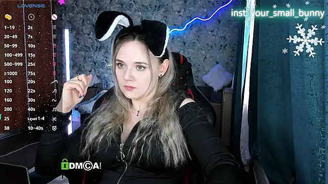 Your_small_bunny live sex cam