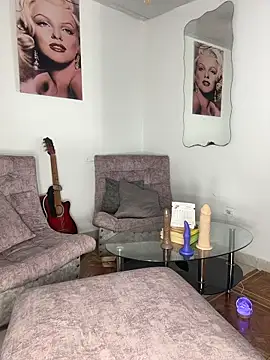 Mydreams69 live sex cam