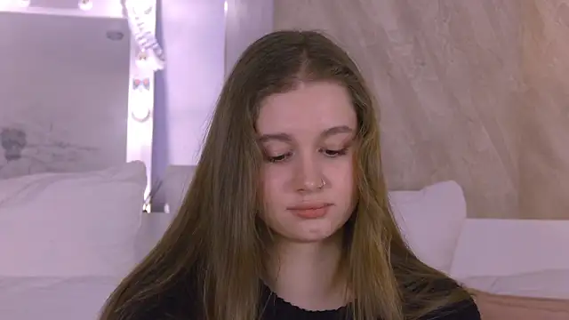 EllieHayes live sex cam