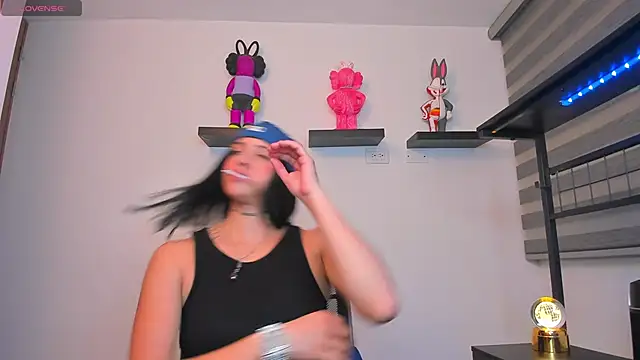 Gangster_Girl live sex cam