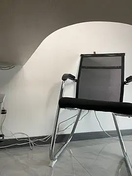 mi-ki1314 live sex cam