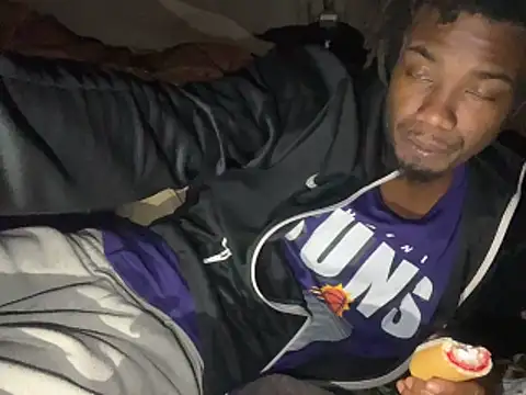 SlimeCrownzOut5 live sex cam