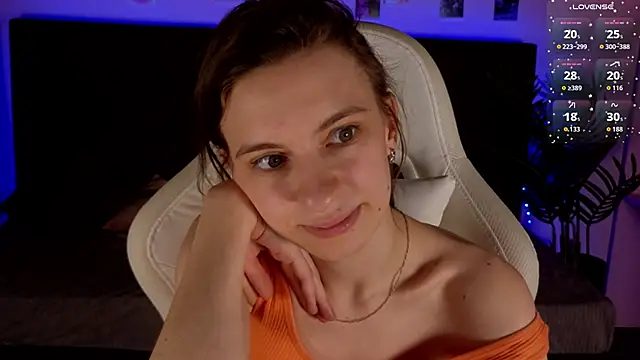 kaleriyaa_'s cam snapshot