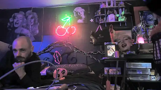 Splash_Queen420's cam snapshot