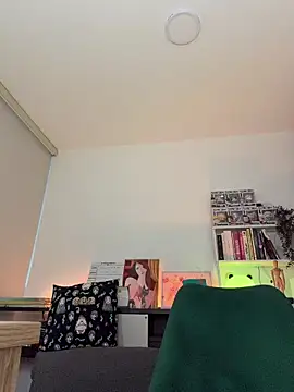 Your_Honeey live sex cam